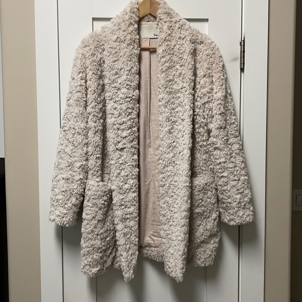 Aritzia Wilfred free cardigan jacket.
